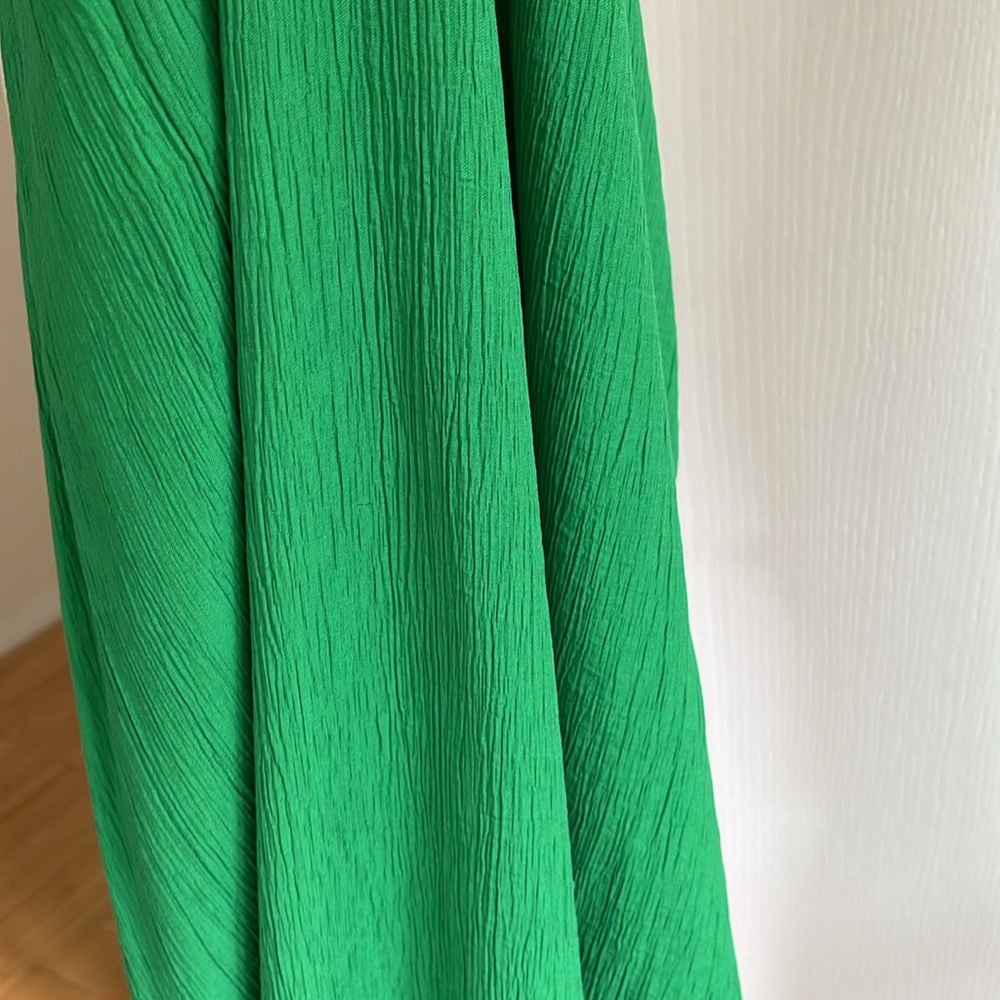Women Zara Green Viscose Relaxed Fit Wide Leg Pants  Drawstring W Pockets NWT